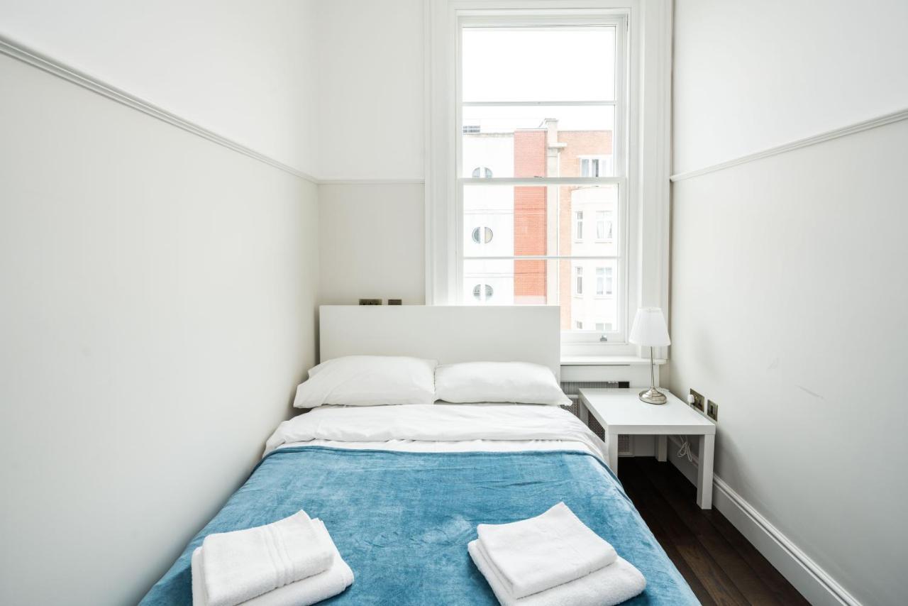 4 Bedroom House Up To 10 People At Heart Of Kensington And Chelsea 런던 외부 사진
